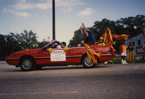 Download the full-sized image of Houston Gay Pride parade