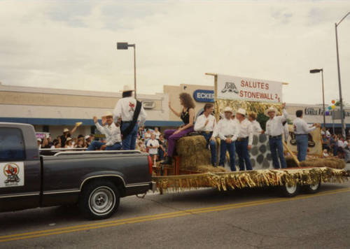 Download the full-sized image of Houston Gay Pride parade