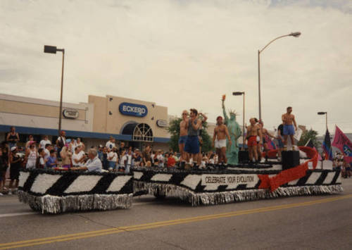 Download the full-sized image of Houston Gay Pride parade